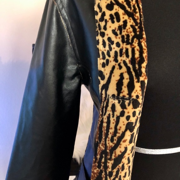 Jacket - Picture 4 of 4